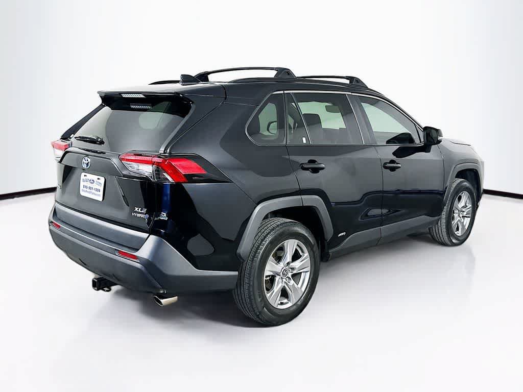 Used 2022 Toyota RAV4 XLE w/ Convenience Package AWD/4WD image 25