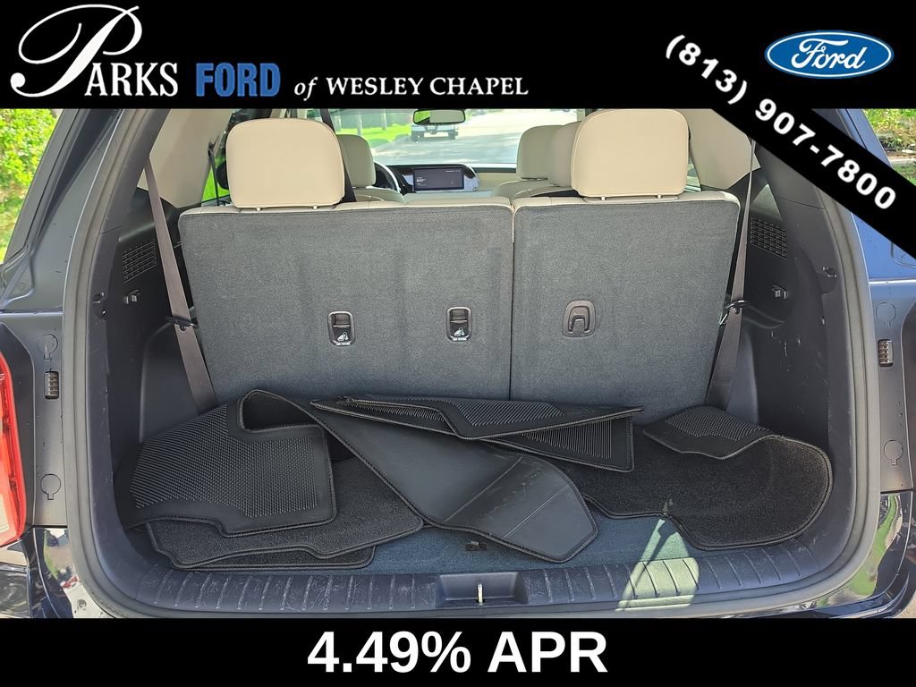 Used 2021 Hyundai Palisade SEL w/ Premium Package FWD image 9