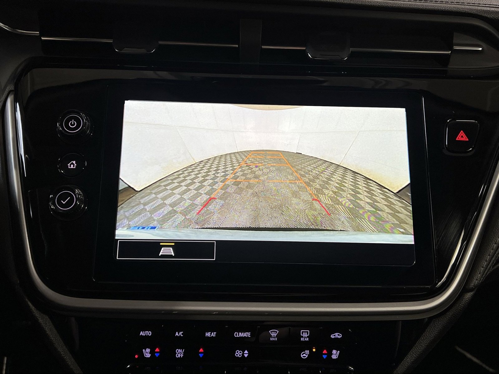 Used 2023 Chevrolet Bolt EUV LT w/ Convenience Package image 19