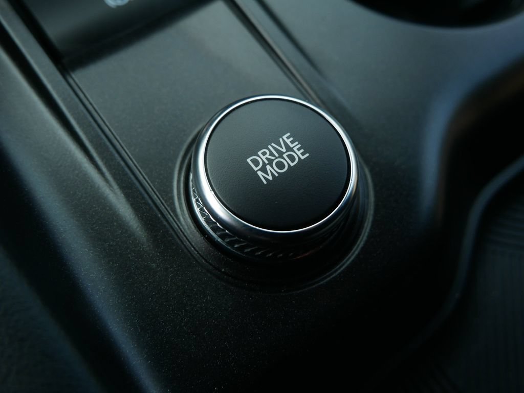 Certified 2025 Ford Explorer ST-Line AWD/4WD image 23