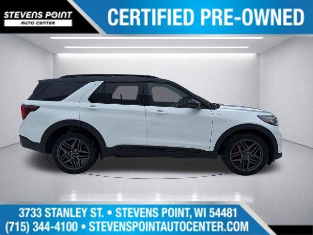 Certified 2025 Ford Explorer ST-Line w/ Premium Package image 11