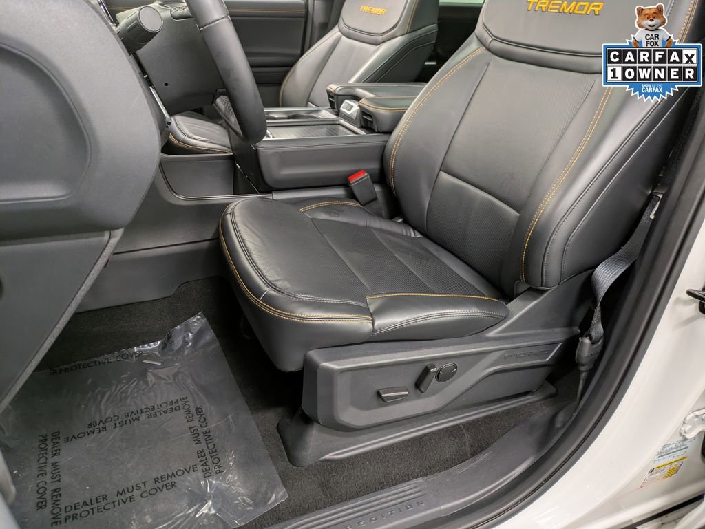 Certified 2025 Ford Expedition Tremor image 12