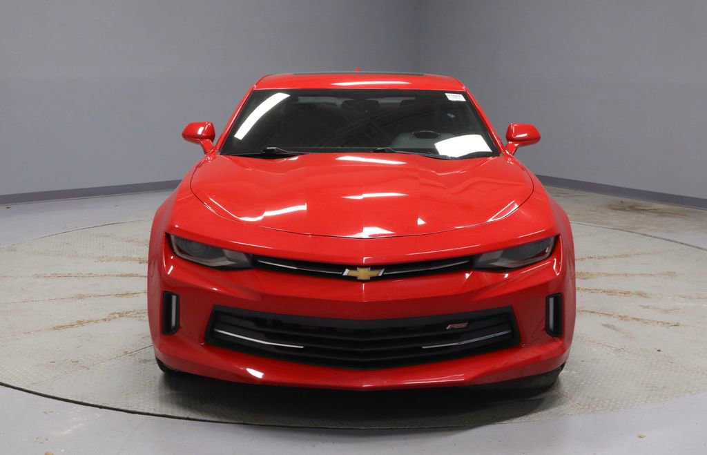 Used 2018 Chevrolet Camaro LT w/ RS Package image 5