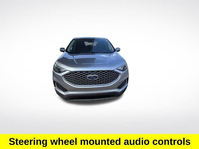 Certified 2024 Ford Edge SEL AWD/4WD image 9