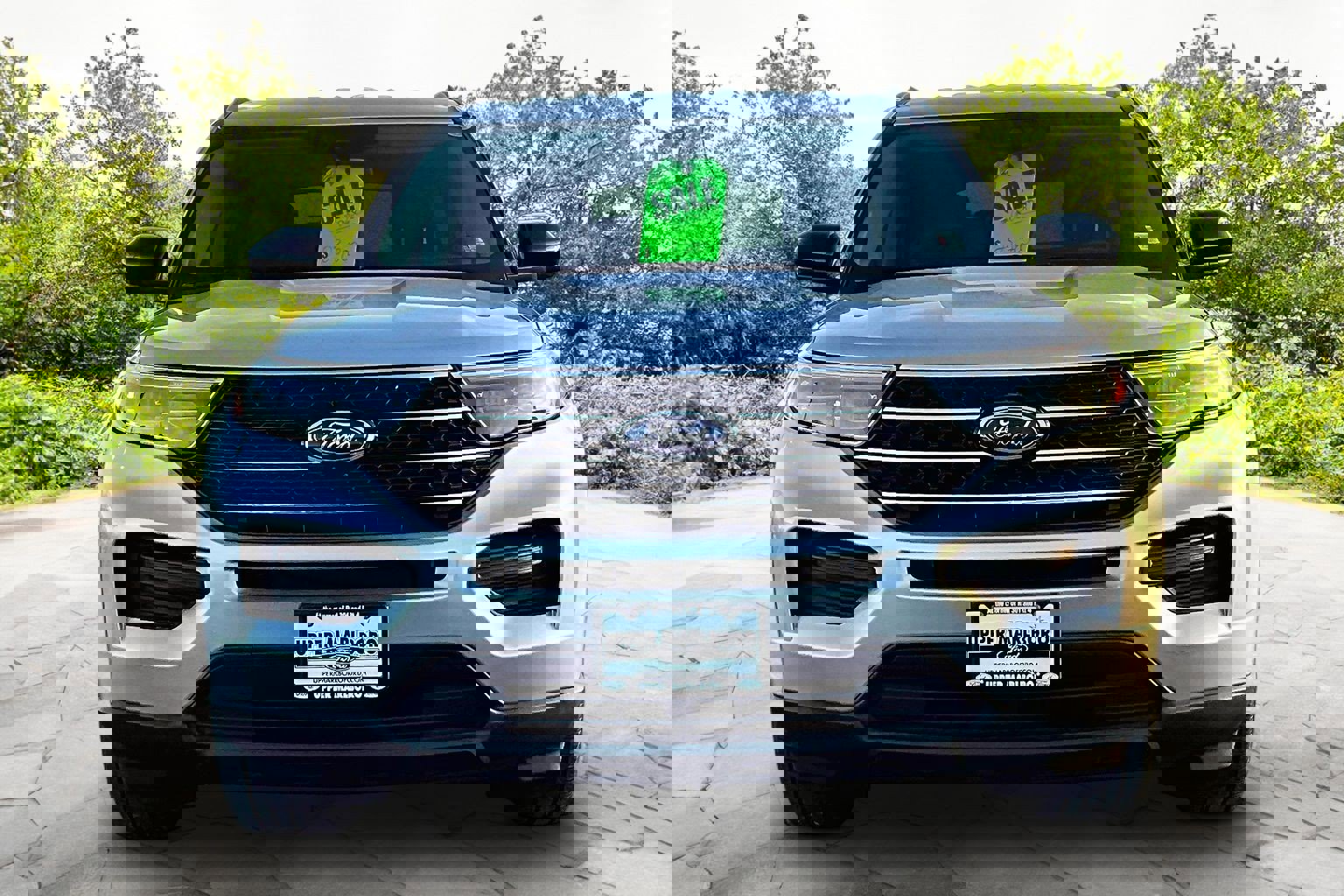 Certified 2021 Ford Explorer XLT image 3