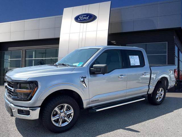 Certified 2024 Ford F150 XLT w/ Mobile Office Package AWD/4WD image 4