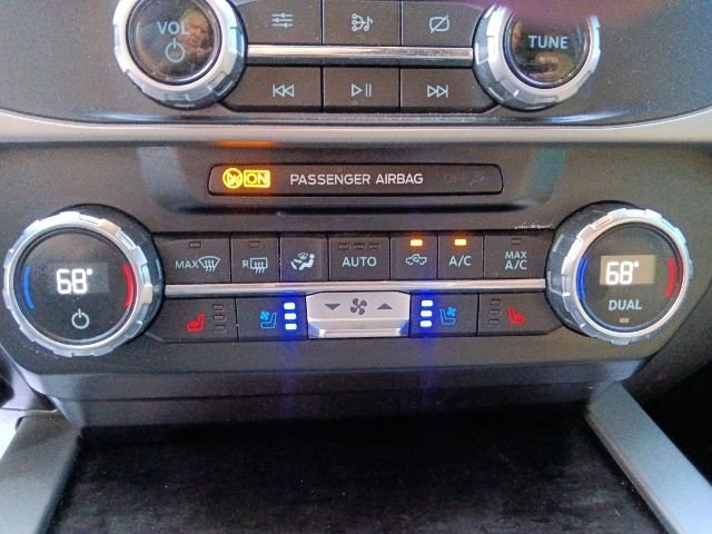Certified 2022 Ford F350 Lariat w/ Lariat Ultimate Package AWD/4WD image 25