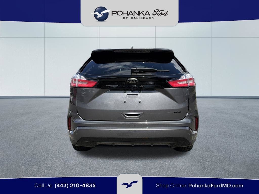 Certified 2022 Ford Edge SE w/ Black Appearance Package AWD/4WD image 6