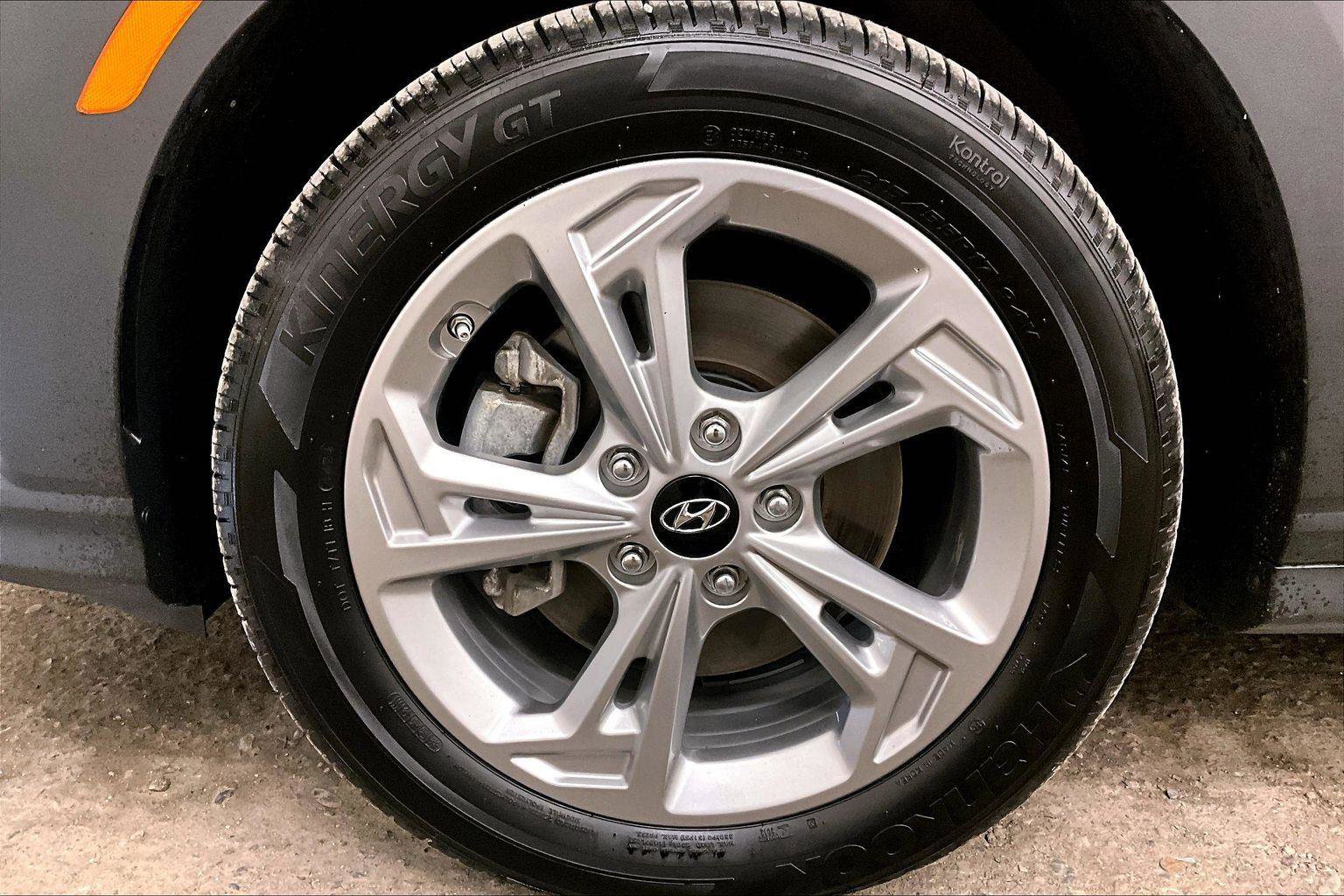 Used 2022 Hyundai Kona SEL image 8