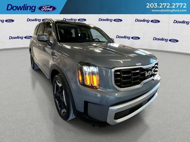 Used 2024 Kia Telluride S w/ S Sunroof Package AWD/4WD image 1