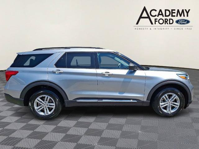 Certified 2024 Ford Explorer XLT AWD/4WD image 7