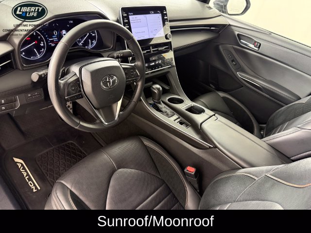 Used 2021 Toyota Avalon XSE FWD image 13
