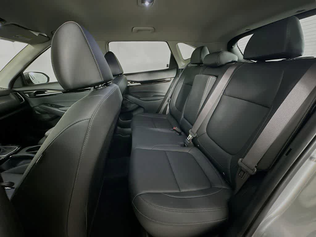 Used 2024 Kia Seltos EX FWD image 14