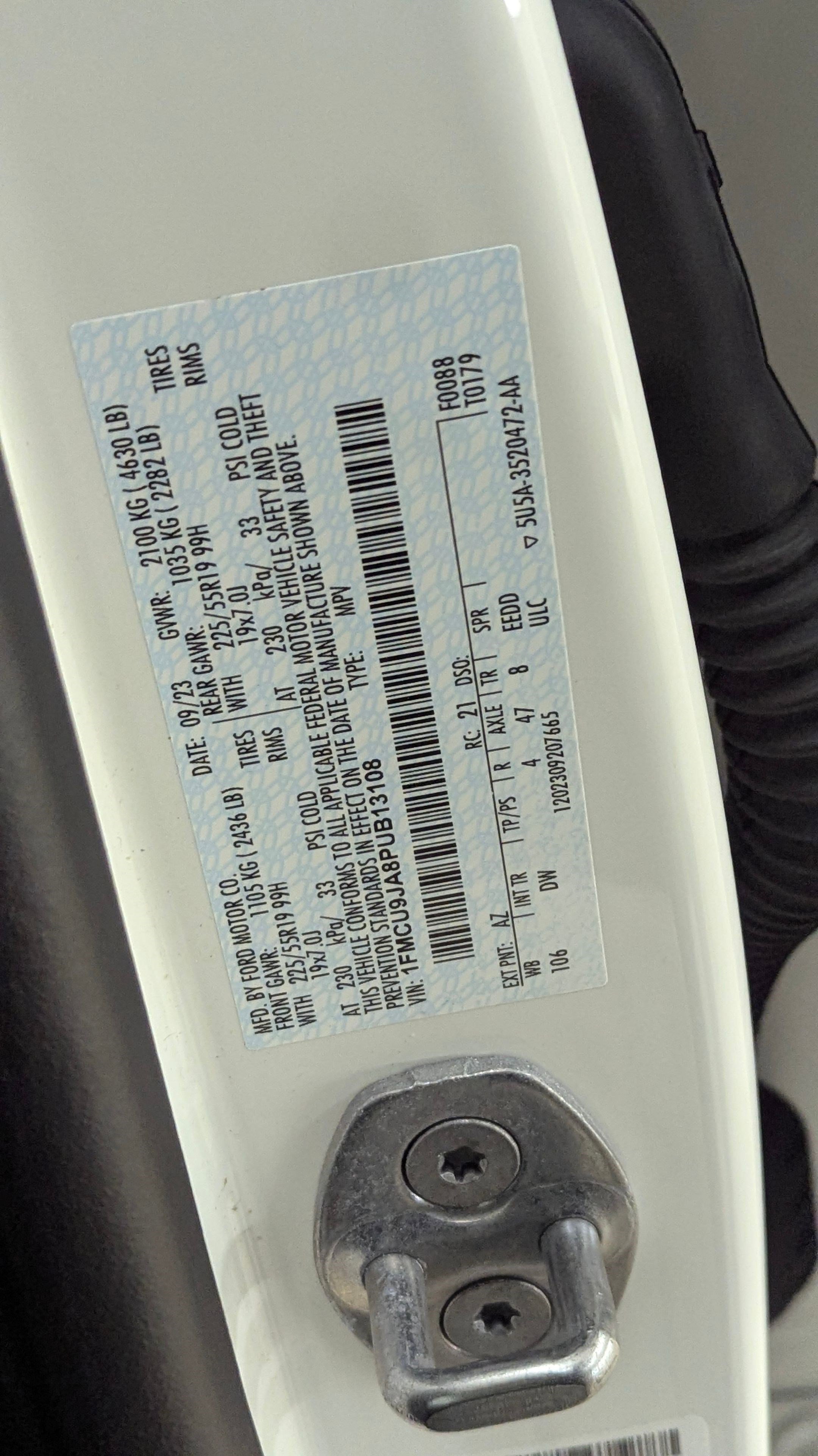 Certified 2023 Ford Escape Platinum w/ Premium Technology Package image 20