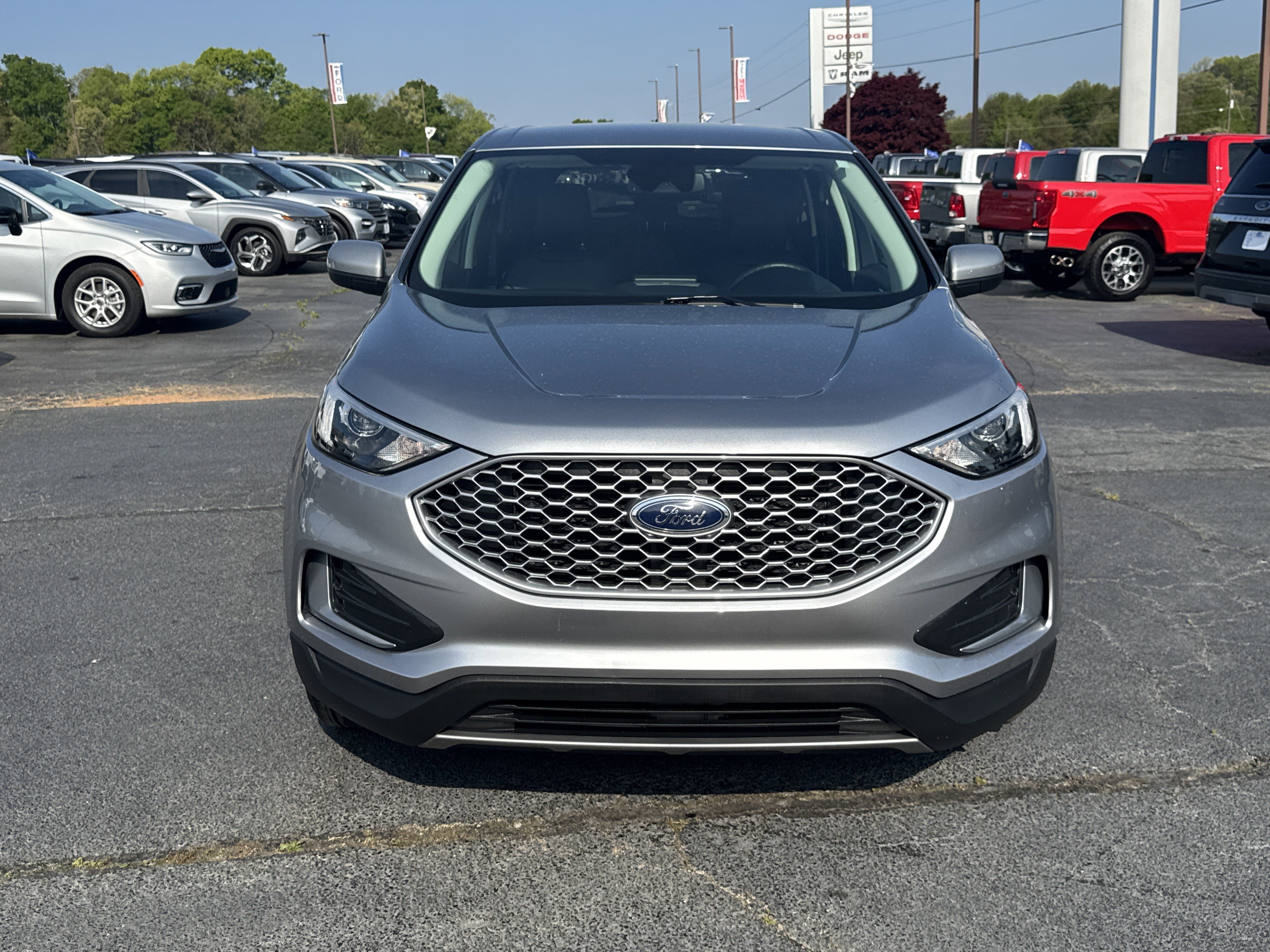 Certified 2024 Ford Edge SEL image 3