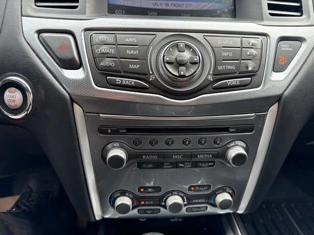 Used 2018 Nissan Pathfinder SL AWD/4WD image 24