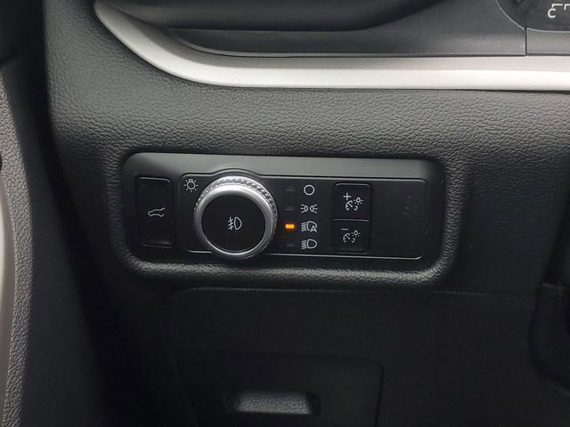 Certified 2023 Ford Explorer XLT w/ Equipment Group 202A image 13