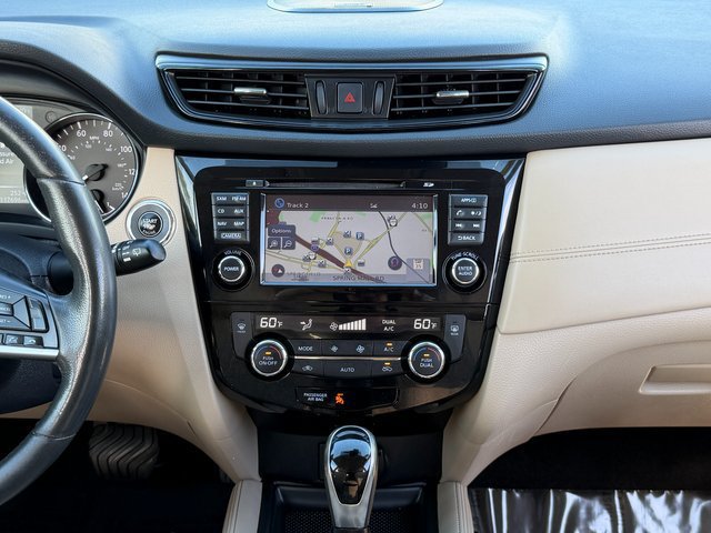 Used 2017 Nissan Rogue SL w/ SL Premium Package AWD/4WD image 28