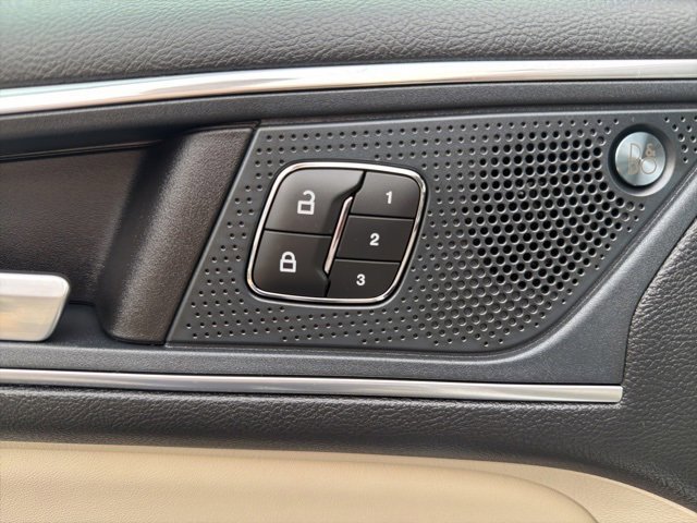 Certified 2024 Ford Edge Titanium image 12