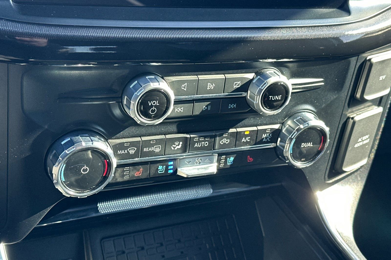 Certified 2023 Ford F150 Raptor w/ Equipment Group 802A Raptor R AWD/4WD image 21