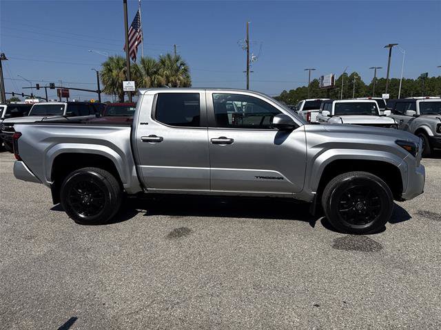 Used 2026 Toyota Tacoma SR5 AWD/4WD image 14