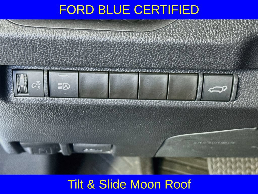 Used 2023 Toyota RAV4 XLE w/ Convenience Package FWD image 13