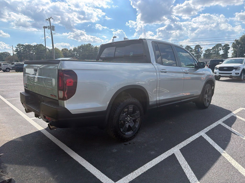 Used 2026 Honda Ridgeline TrailSport image 5