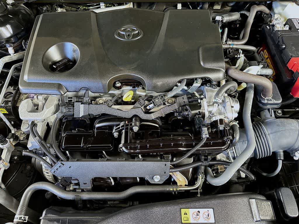 Used 2021 Toyota Camry SE FWD image 9