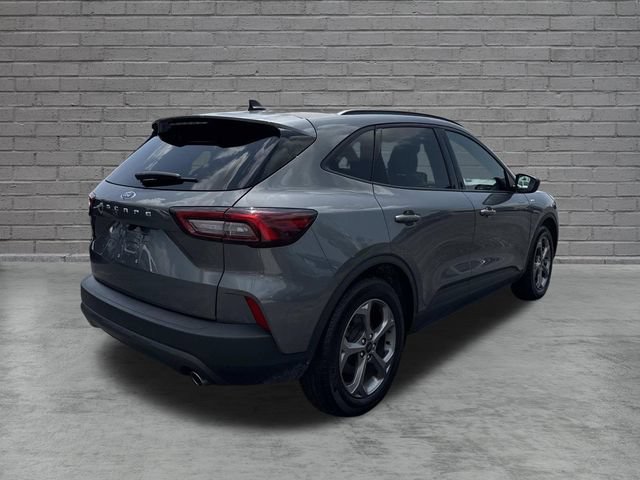 Certified 2025 Ford Escape ST-Line FWD image 7
