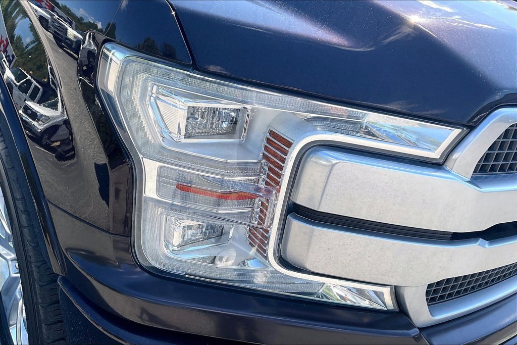 Certified 2019 Ford F150 Platinum w/ Equipment Group 701A Luxury AWD/4WD image 30