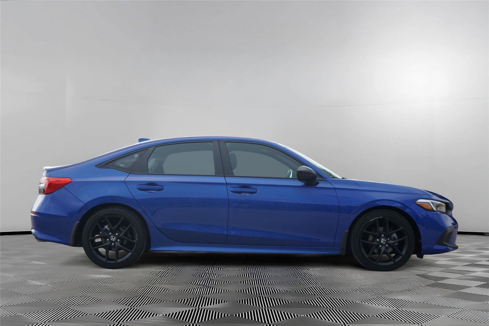 Used 2022 Honda Civic Sport image 4