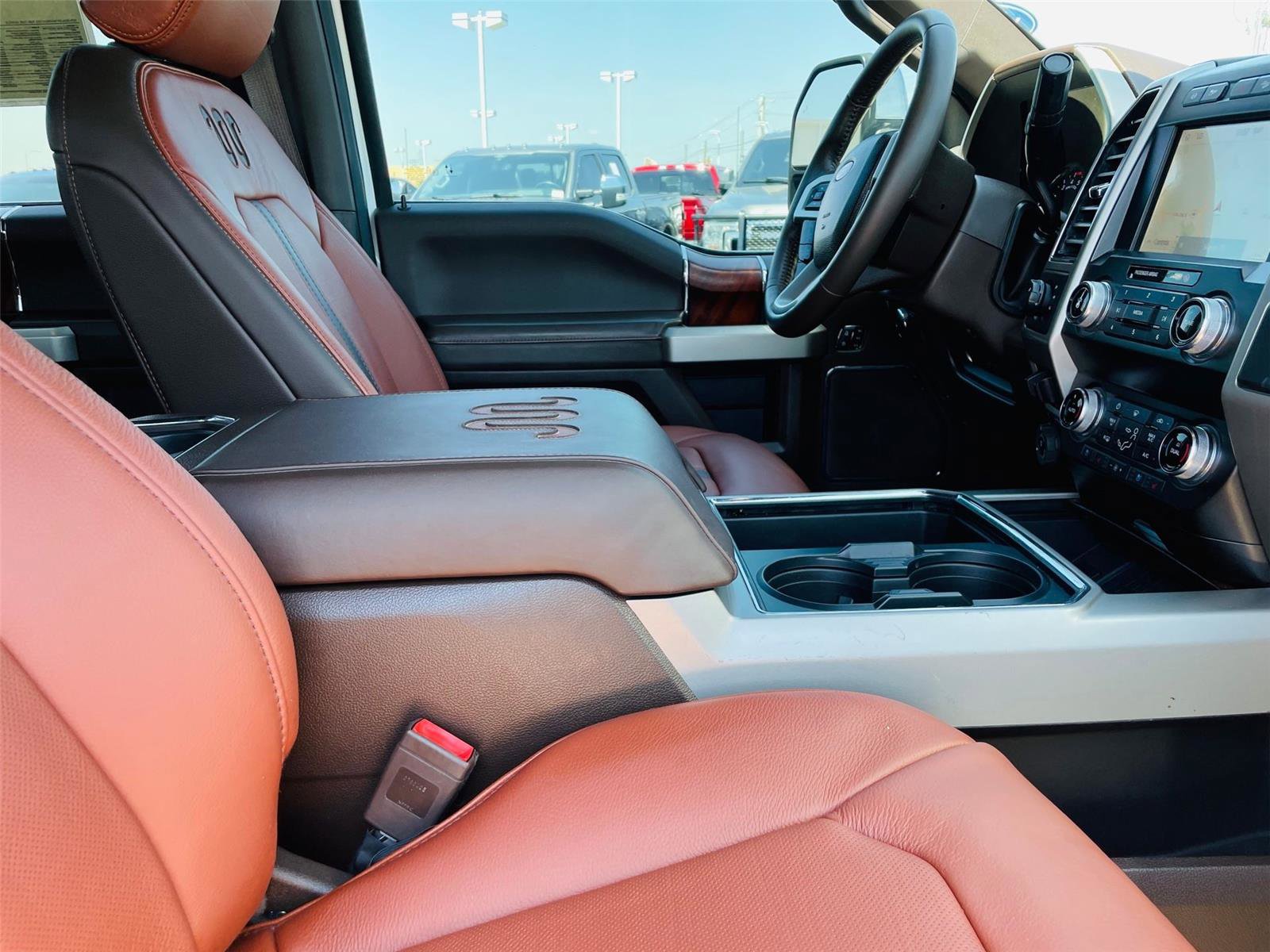 Certified 2021 Ford F250 King Ranch w/ King Ranch Ultimate Package AWD/4WD image 20