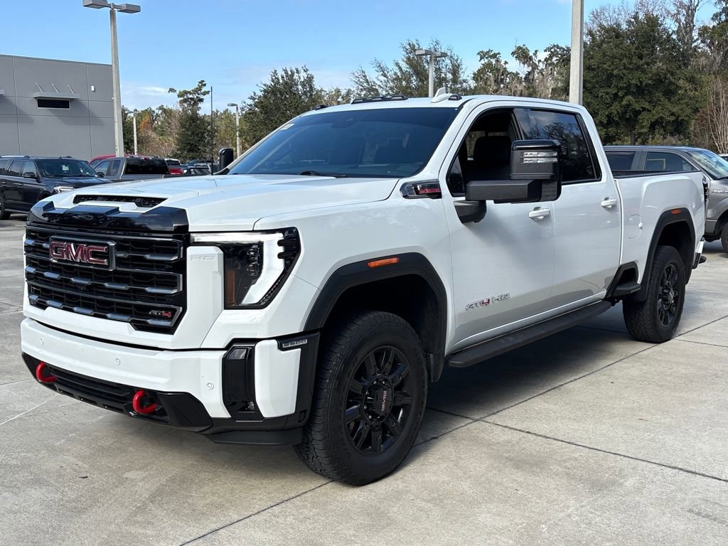 Used 2025 GMC Sierra 2500 AT4 w/ AT4 Premium Plus Package image 6