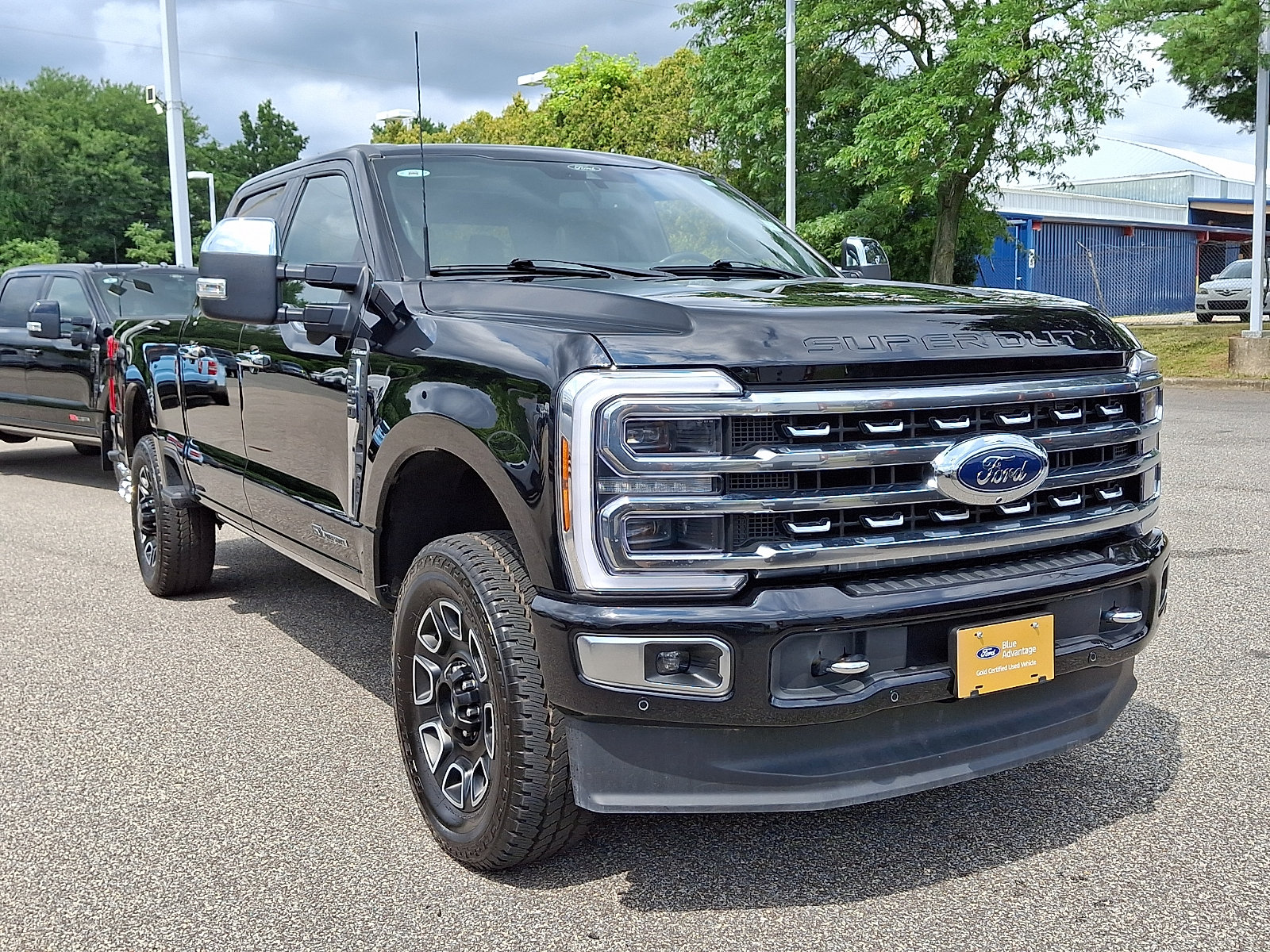 Certified 2024 Ford F250 Platinum w/ FX4 Off-Road Package AWD/4WD image 2
