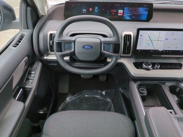 Certified 2025 Ford Expedition Max Active image 16