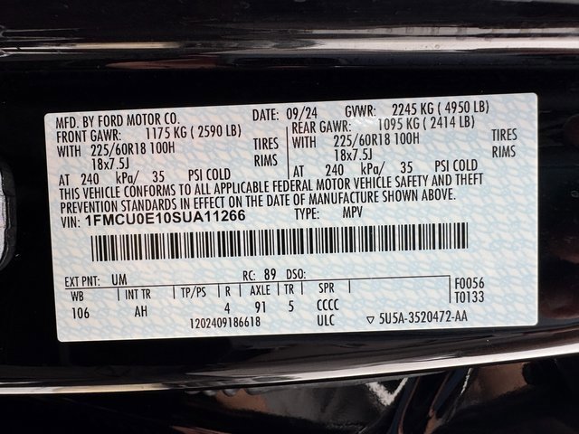 Certified 2025 Ford Escape SE w/ PHEV Premium Package image 28