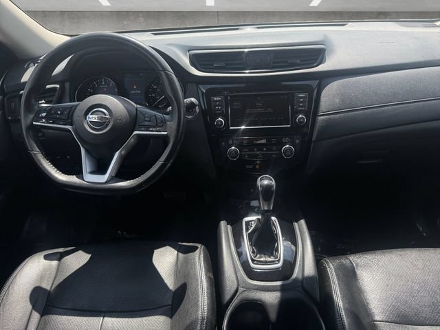 Used 2020 Nissan Rogue SV FWD image 21