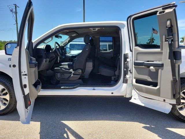 Certified 2017 Ford F150 XL w/ Equipment Group 101A Mid RWD image 16