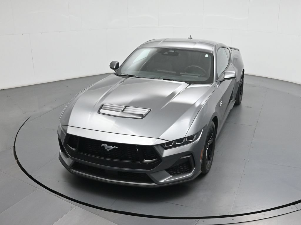 Certified 2025 Ford Mustang GT RWD image 32
