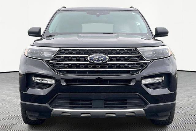 Certified 2023 Ford Explorer XLT w/ Equipment Group 202A image 6