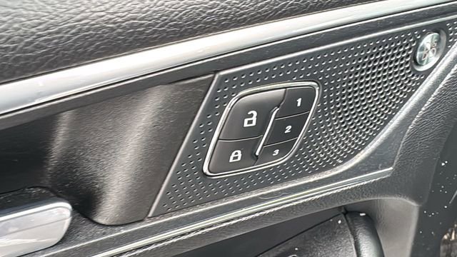 Certified 2023 Ford Edge Titanium w/ Class II Trailer Tow Package image 13