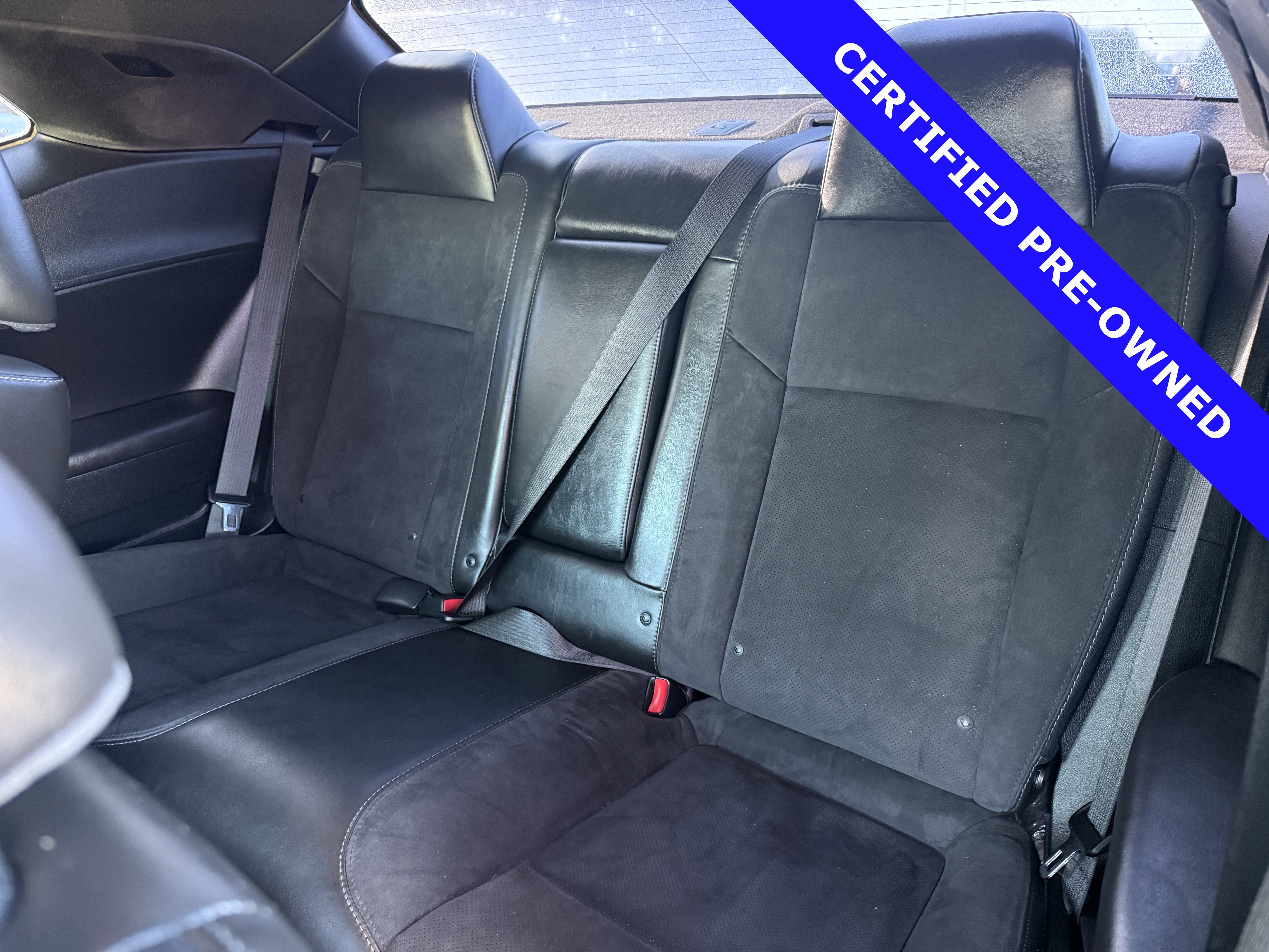 Used 2019 Dodge Challenger R/T w/ Plus Package image 13