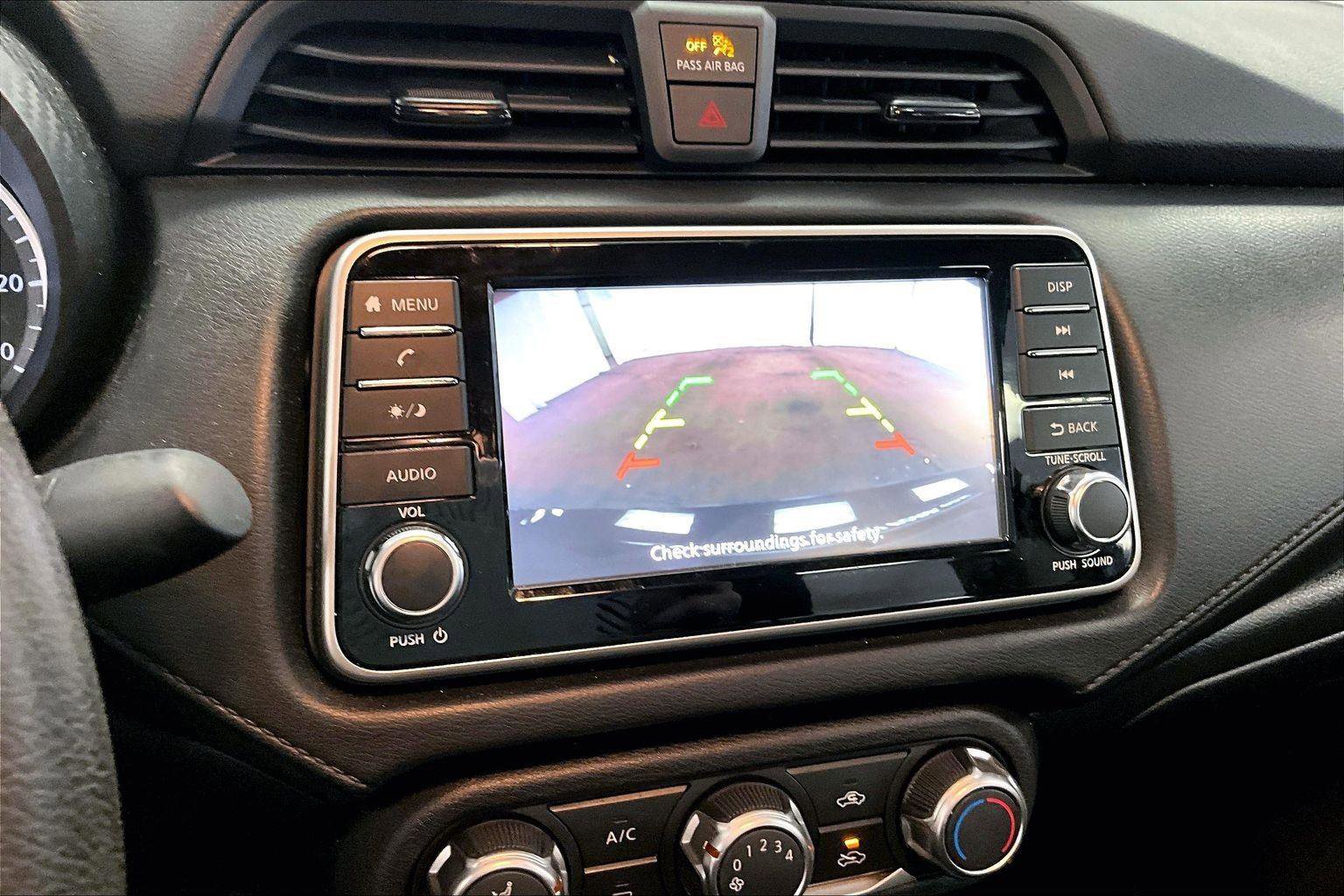 Used 2024 Nissan Versa S w/ Trunk Package image 20