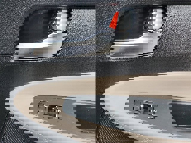 Used 2022 Hyundai Santa Fe Limited image 31