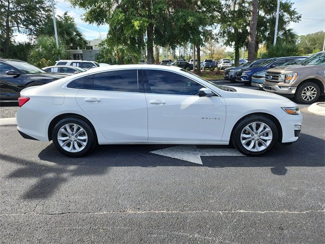 Used 2024 Chevrolet Malibu LT image 2