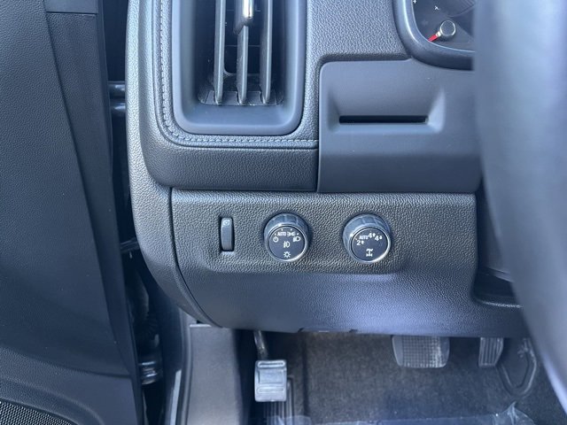 Used 2017 GMC Canyon SLT image 27