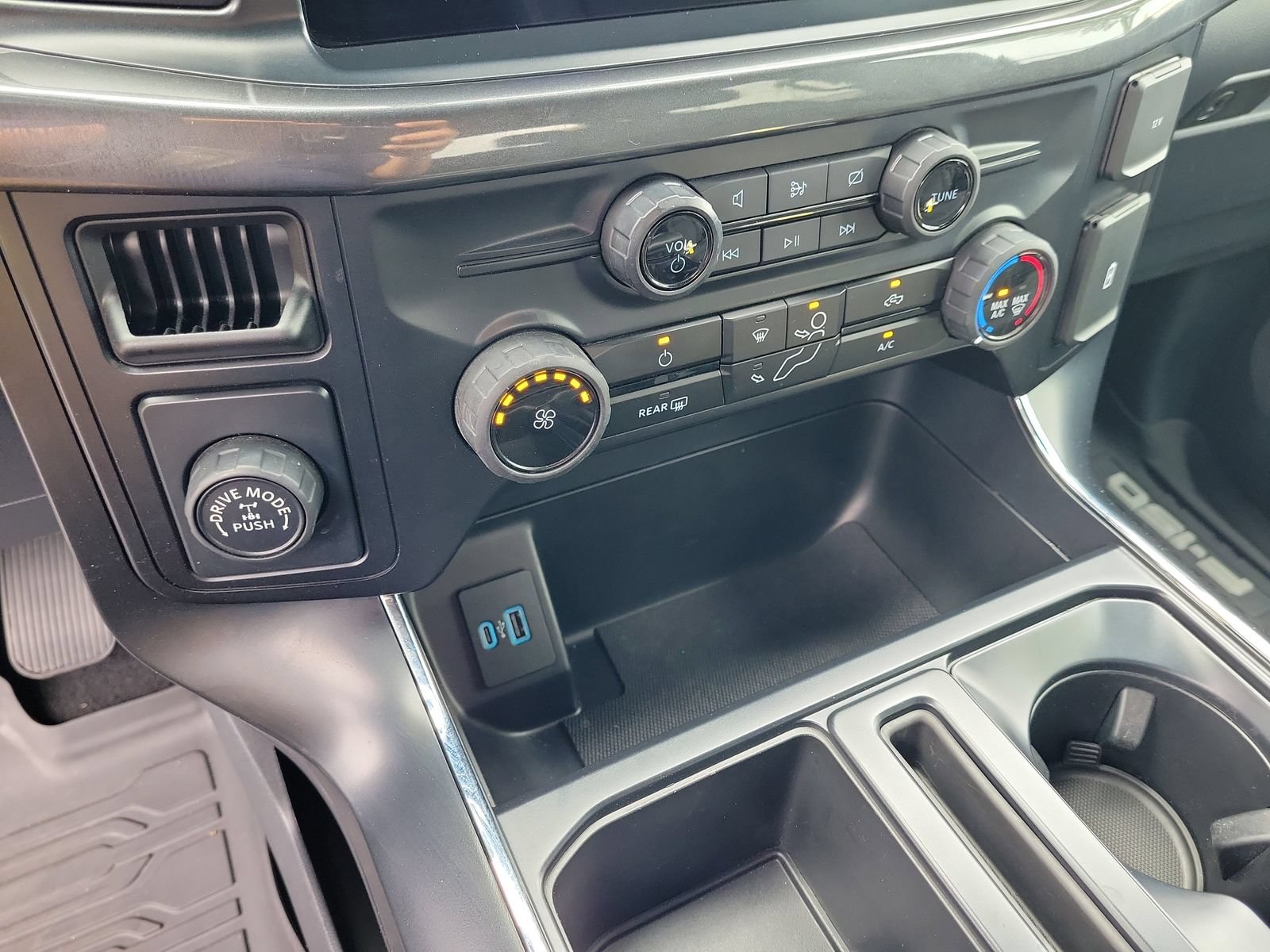 Certified 2024 Ford F150 STX RWD image 23