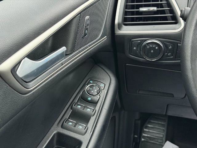 Certified 2022 Ford Edge SEL w/ Convenience Package image 19
