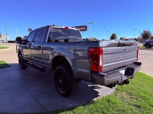 Certified 2022 Ford F250 XLT w/ Black Appearance Package AWD/4WD image 5