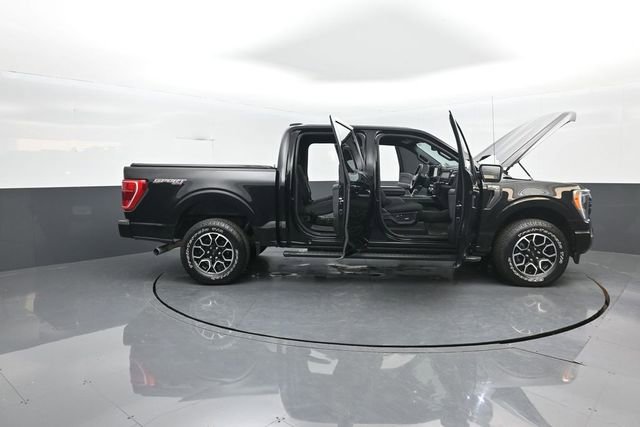 Certified 2021 Ford F150 XLT w/ Equipment Group 302A High image 36